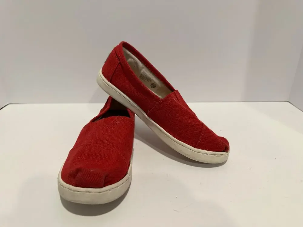 Girls Red Toms 1.5 shoes